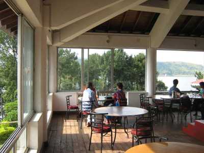 Orchid Lake Resort Shillong Restaurant